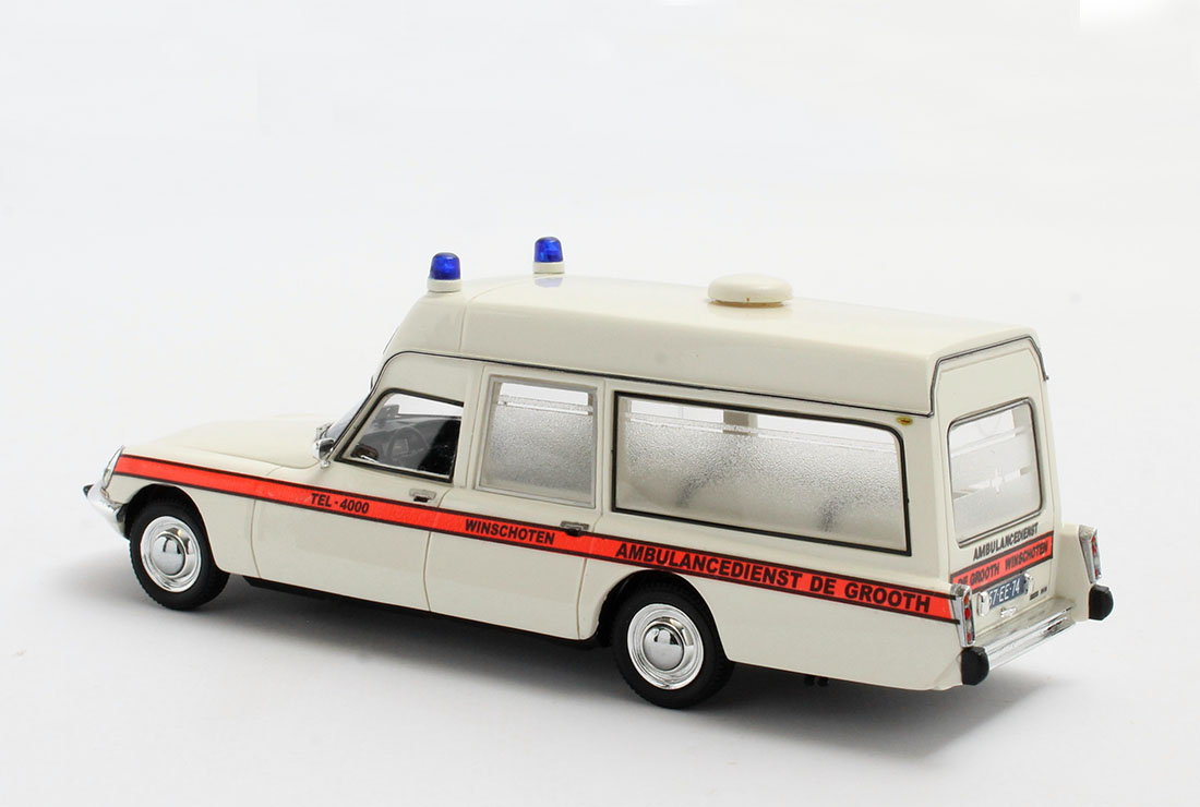 Citroën DS 23 Visser Ambulance (1974)