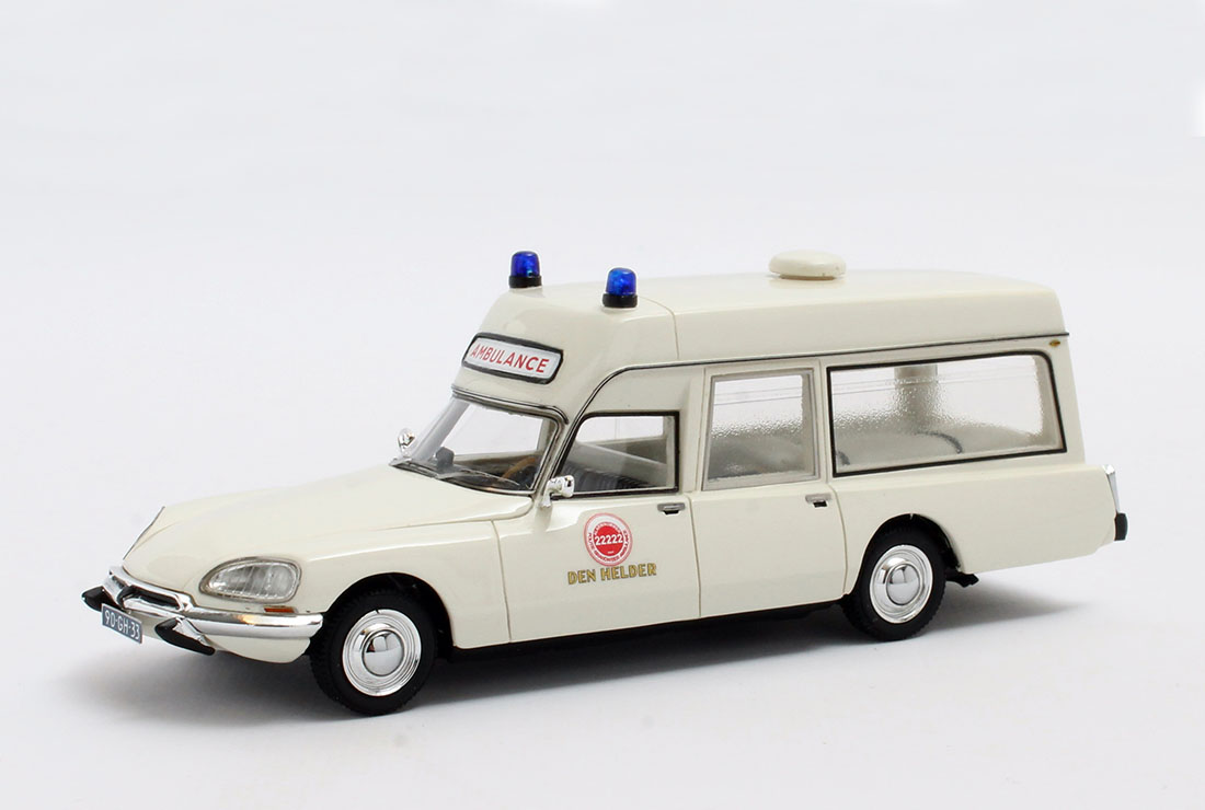 Citroën DS 23 Visser Ambulance (1975)