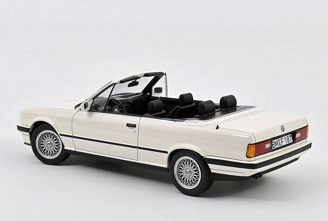 BMW 325i cabriolet