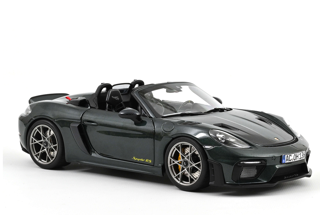 Porsche 718 Spyder RS