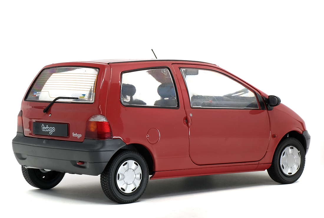 miniature twingo