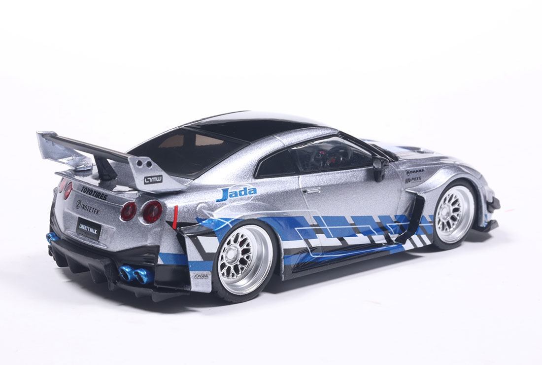 Nissan GT-R (R35) W/ Liberty Walk Body Kit